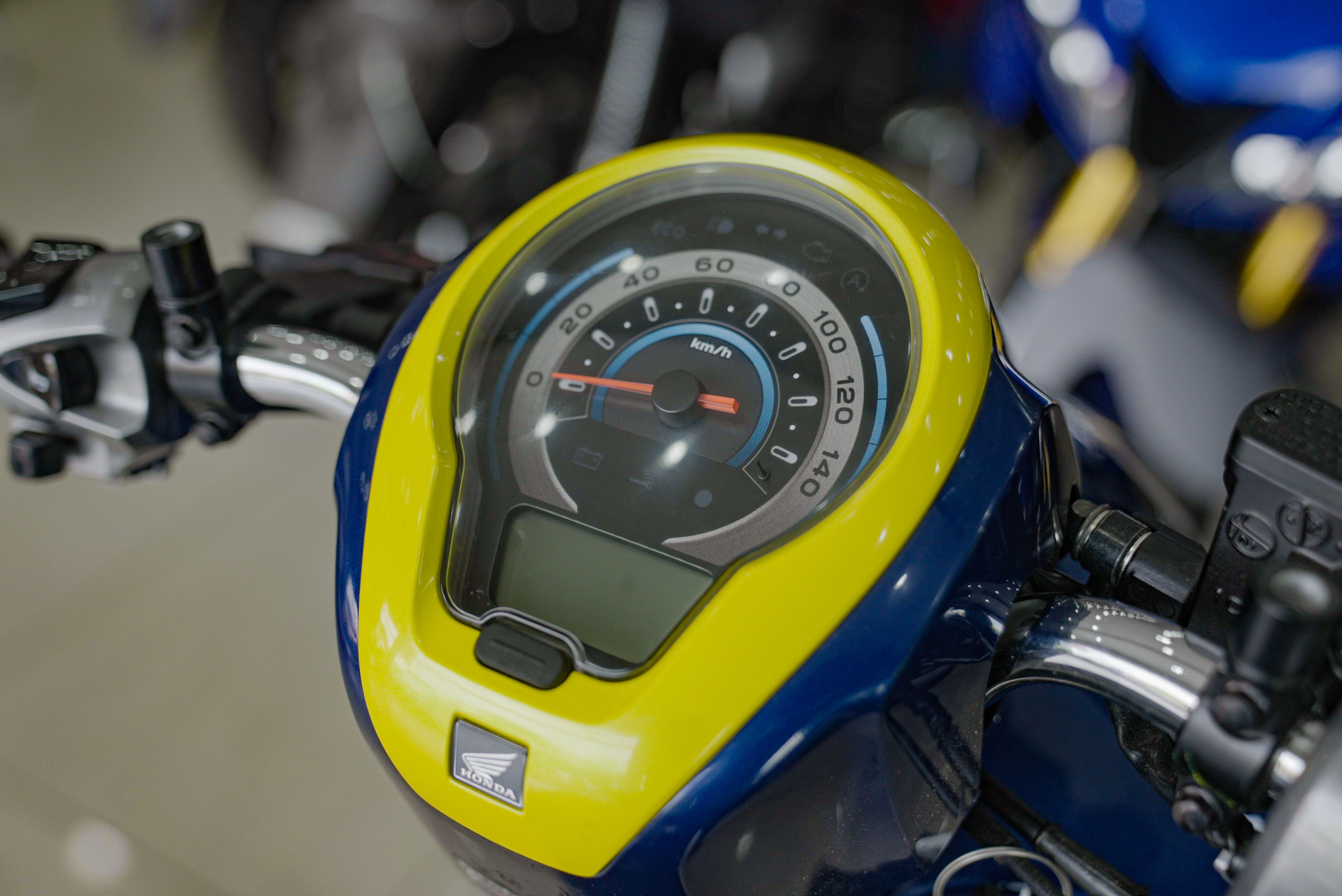 Honda Scoopy 2021 nhập khẩu Thái Lan giá 74 triệu đồng ảnh 5 Honda Scoopy 2021 nhap khau Thai Lan gia 74 trieu dong anh 5