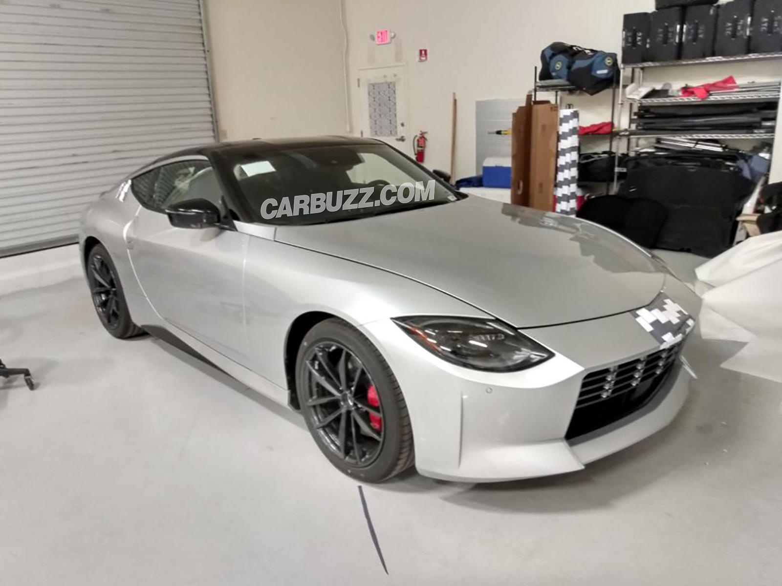 Lo hinh anh thuc te cua mau xe the thao Nissan Z hinh anh