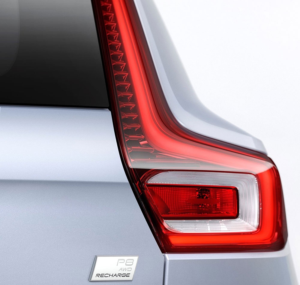 Volvo XC40 Recharge sap ra mat tai Thai Lan anh 4