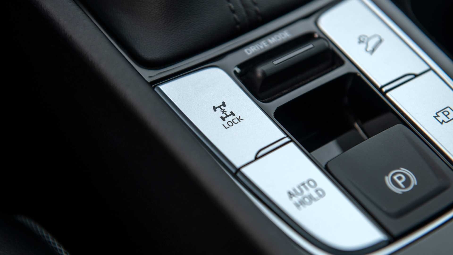 Bán tải Hyundai Santa Cruz 2022 chính thức ra mắt ảnh 15 Ban tai Hyundai Santa Cruz 2022 chinh thuc ra mat anh 15