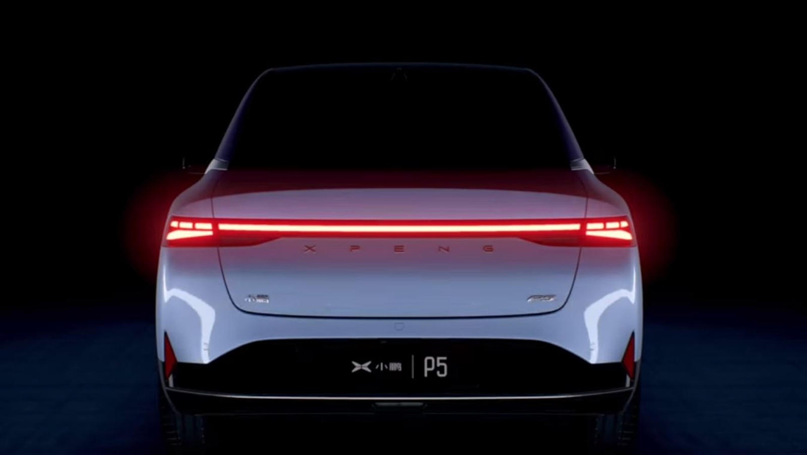 Sedan chay dien XPeng P5 duoc gioi thieu anh 8
