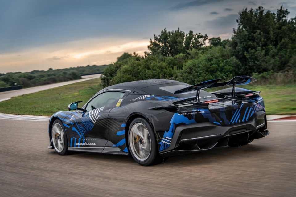 5 xe dien tang toc nhanh nhat nam 2021 anh 6