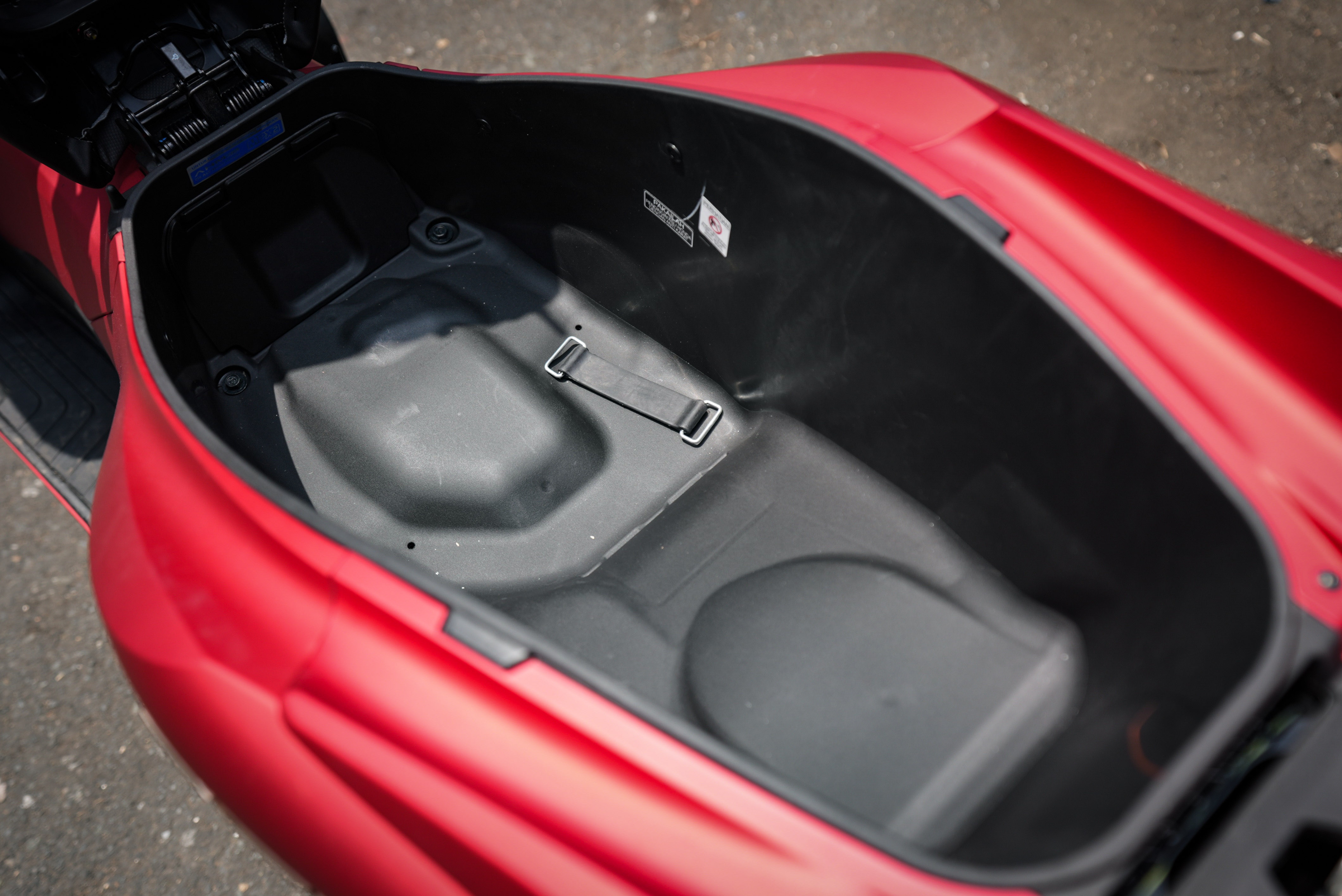 Honda PCX 160 đầu tiên về Việt Nam ảnh 17 Honda PCX 160 dau tien ve Viet Nam anh 17