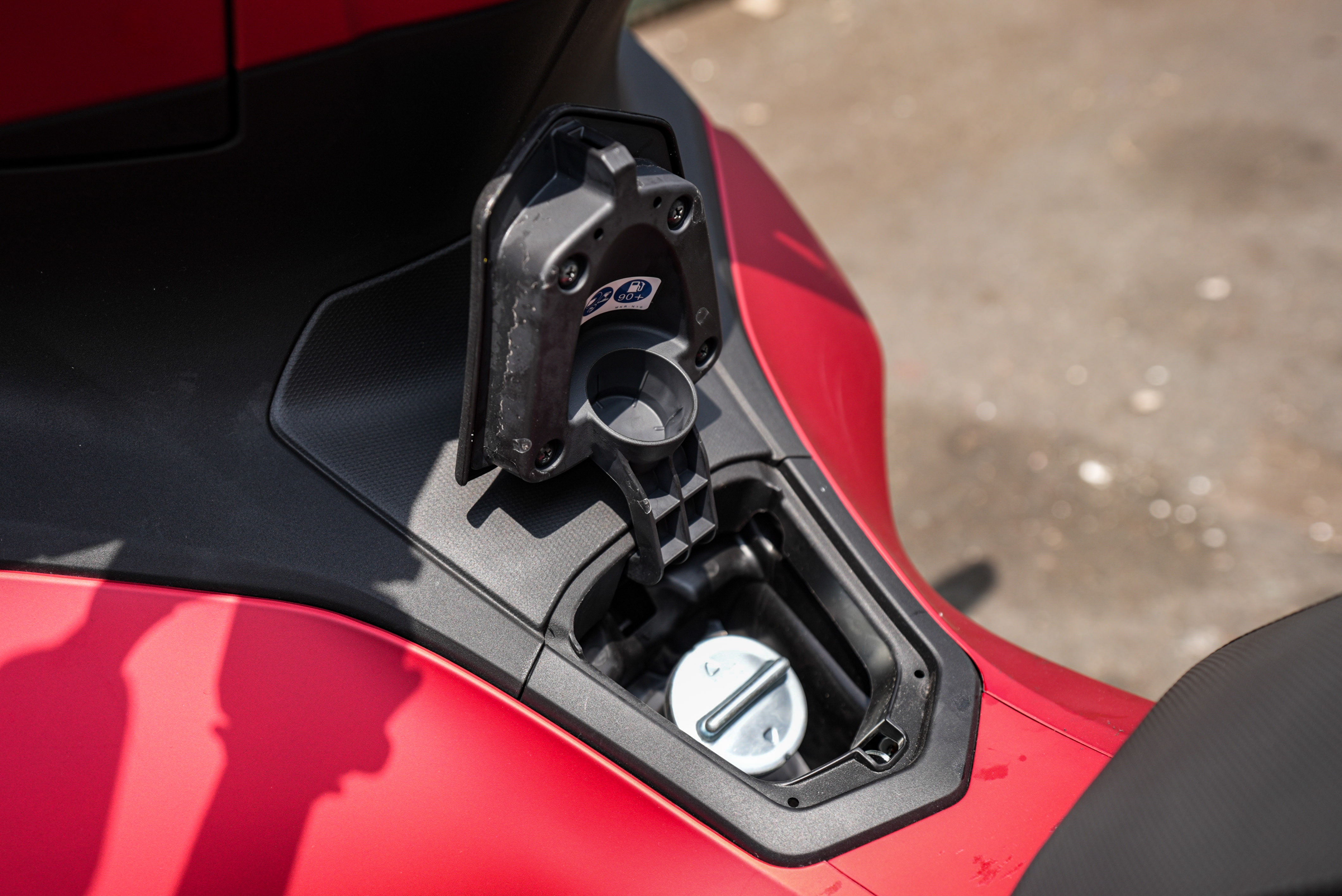 Nhung mau xe may dang chu y ra mat tai Viet Nam anh 12