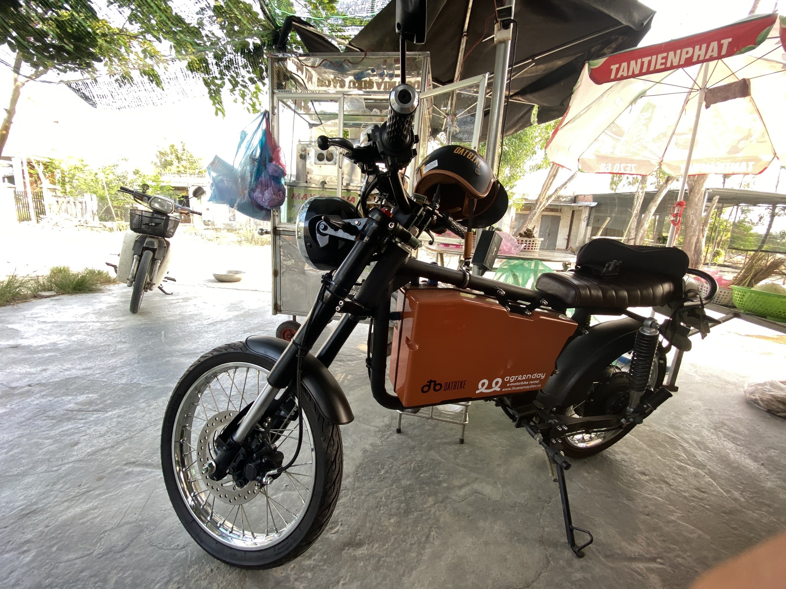 Hành trình dài 165 km trong 12 giờ bằng xe máy điện ảnh 11 Hanh trinh dai 165 km trong 12 gio bang xe may dien anh 11