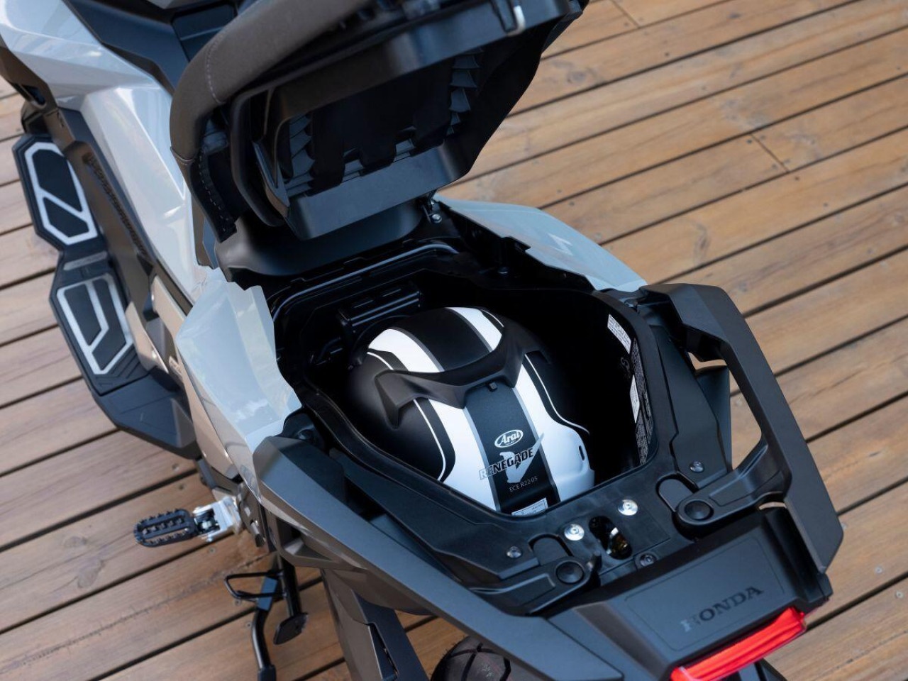 Honda X-ADV 2021 ra mat tai Malaysia anh 7