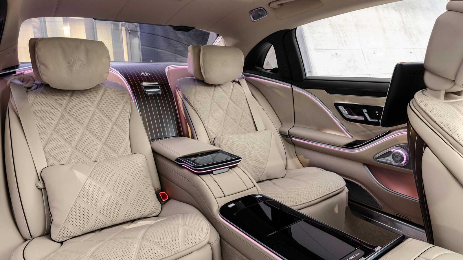 Mercedes-Maybach S650 V12 2022 ra mắt ảnh 12 Mercedes-Maybach S650 V12 2022 ra mat anh 12