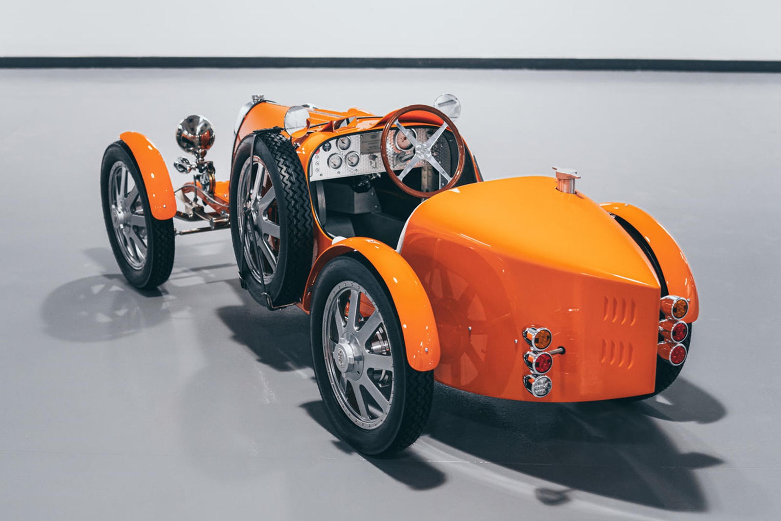 Chiec Bugatti Baby II cho tre em co gia dat hon Ford Mustang hinh anh