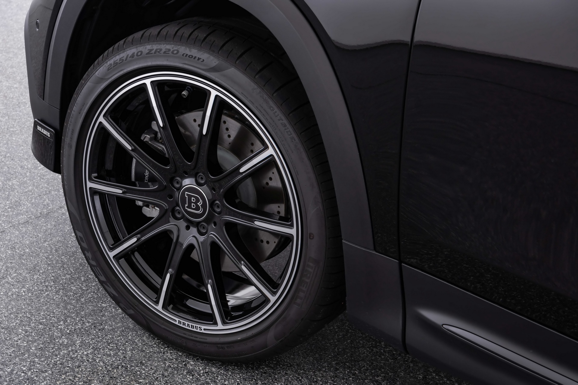 Ban do Mercedes-Benz GLB gia gan 100.000 USD anh 9