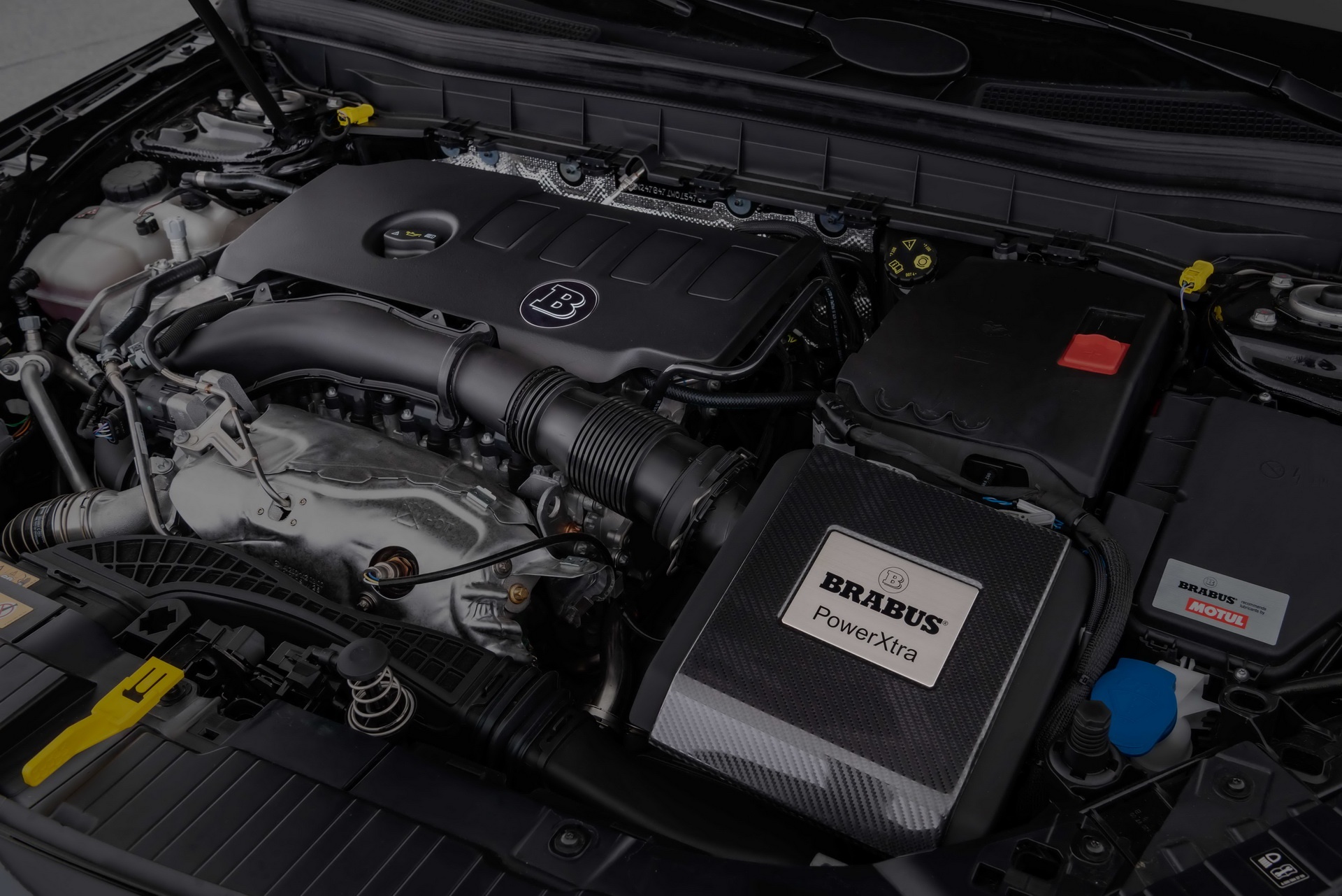 Ban do Mercedes-Benz GLB gia gan 100.000 USD anh 15