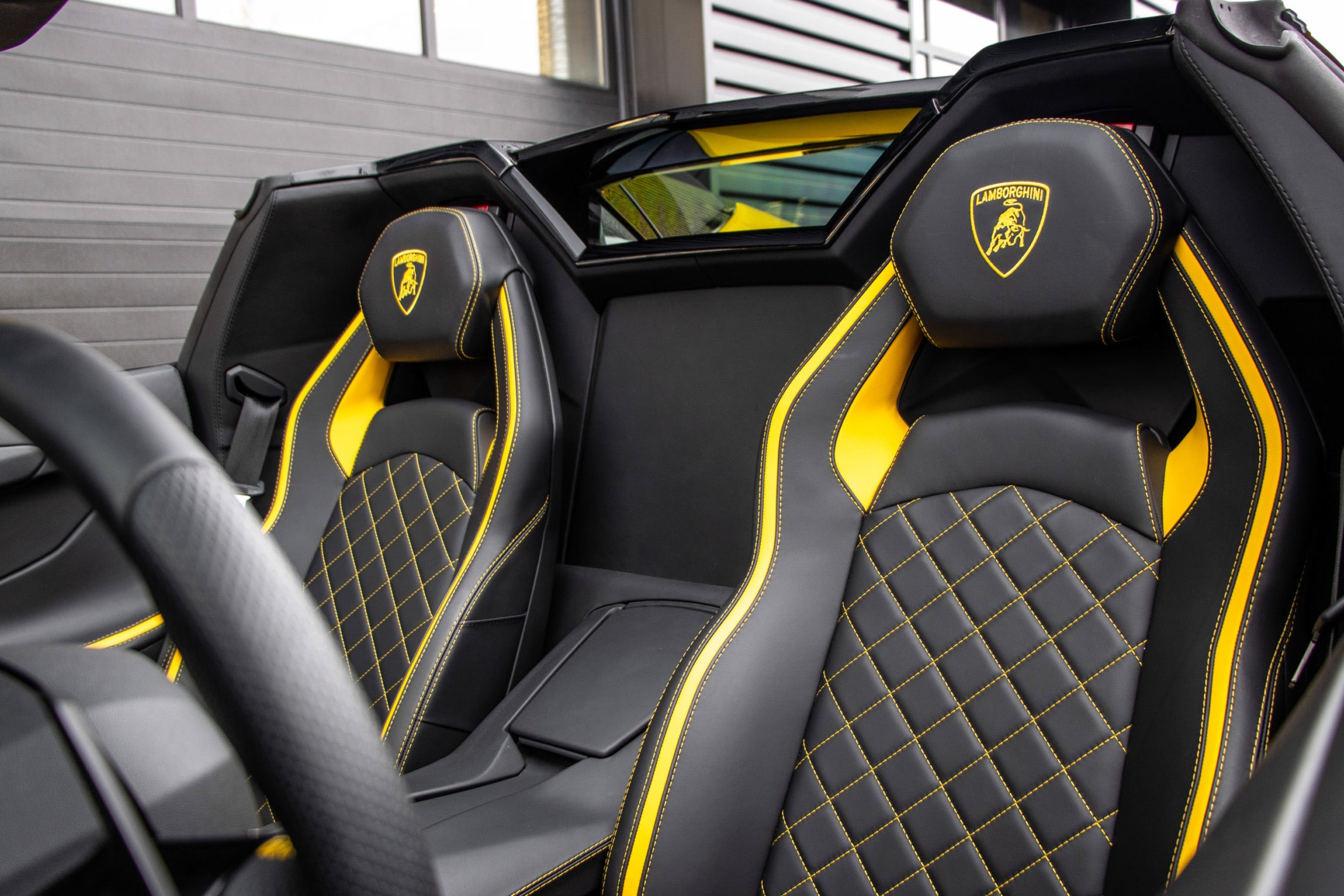 Paulo Dybala mua Lamborghini Aventador S Roadster ảnh 7 Paulo Dybala mua Lamborghini Aventador S Roadster anh 7