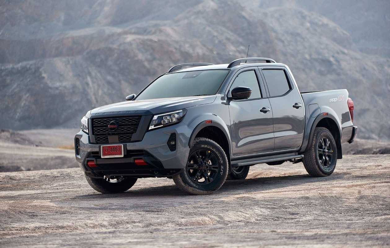 Nissan Navara 2021 se ra mat tai Viet Nam ngay 26/5 hinh anh