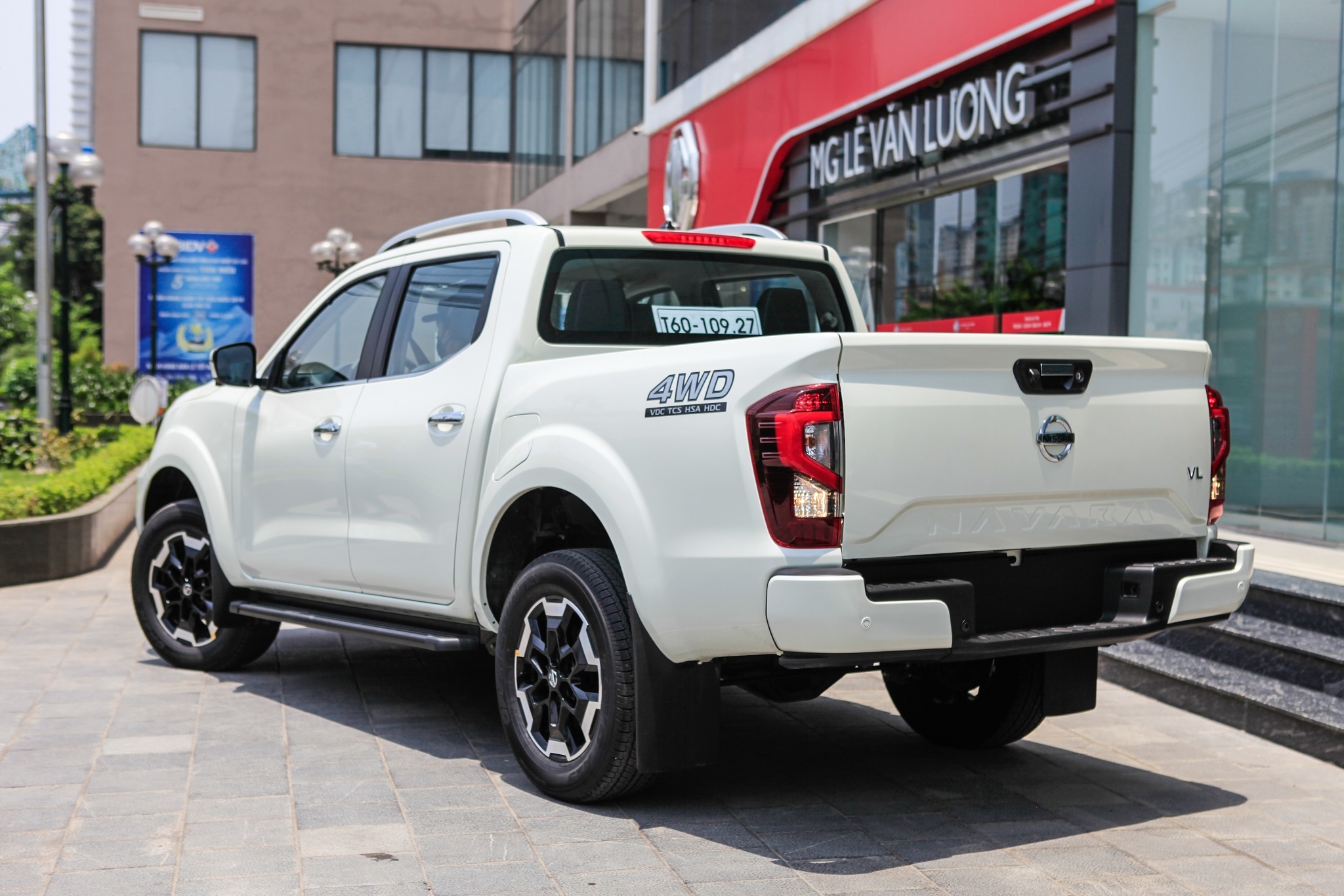 Nissan Navara 2021 ra mat tai Viet Nam anh 2