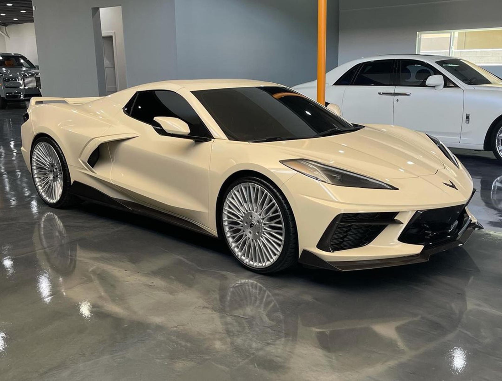 Chevrolet Corvette C8 Stingray của sao NBA ảnh 1 Chevrolet Corvette C8 Stingray cua sao NBA anh 1