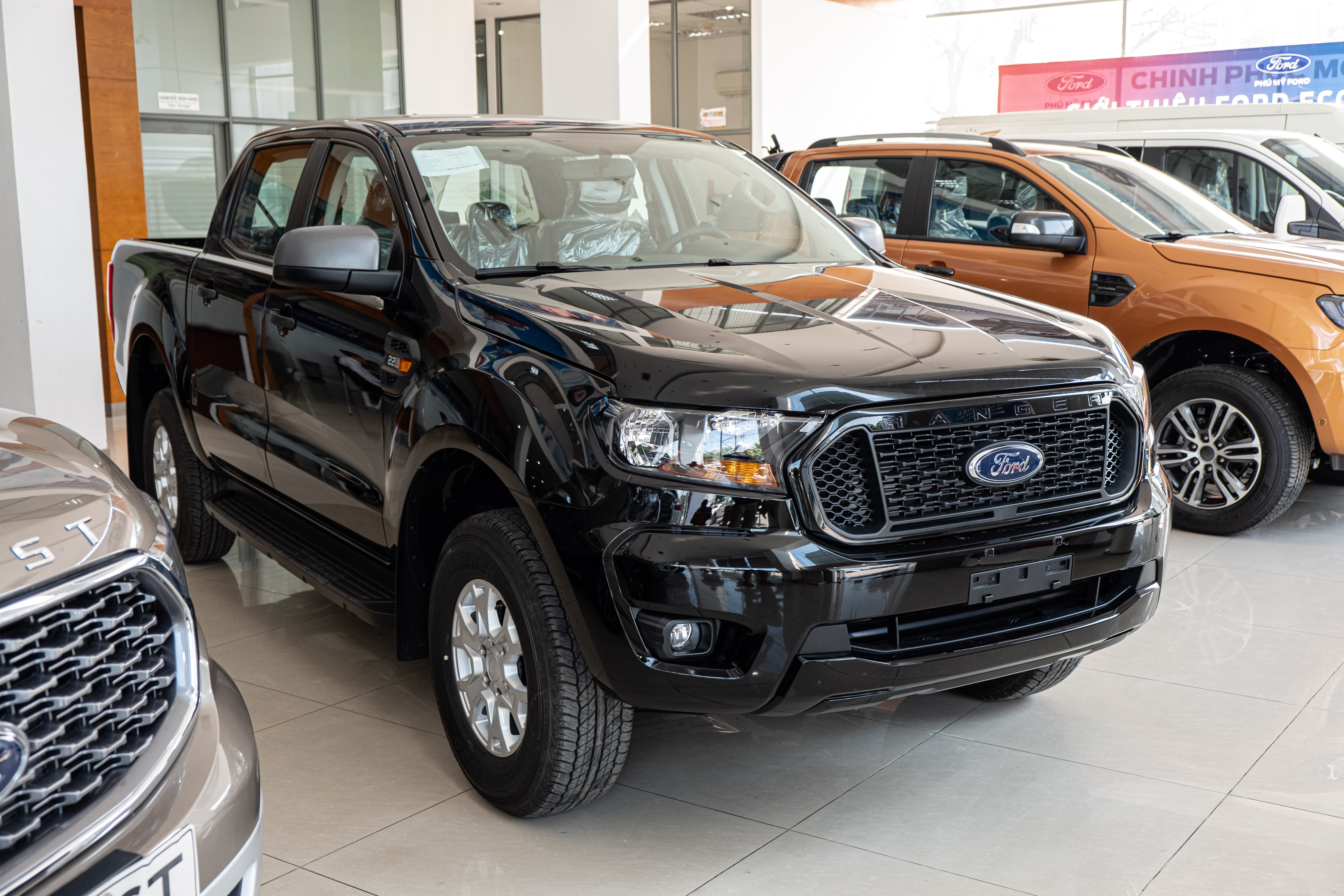 Ford Ranger 2021 lap rap se duoc ban vao thang 6 anh 2