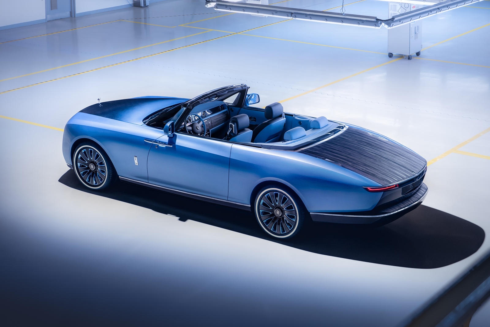 Rolls-Royce Boat Tail chinh thuc lo dien anh 2