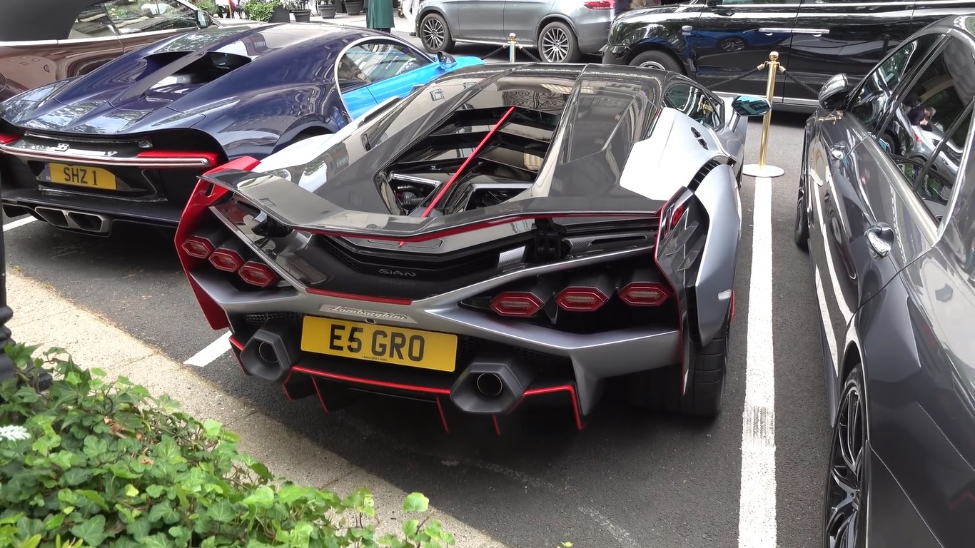 Chiếc Lamborghini Sian đầu tiên tại Anh lăn bánh trên đường  ảnh 8 Chiec Lamborghini Sian dau tien tai Anh lan banh tren duong anh 8