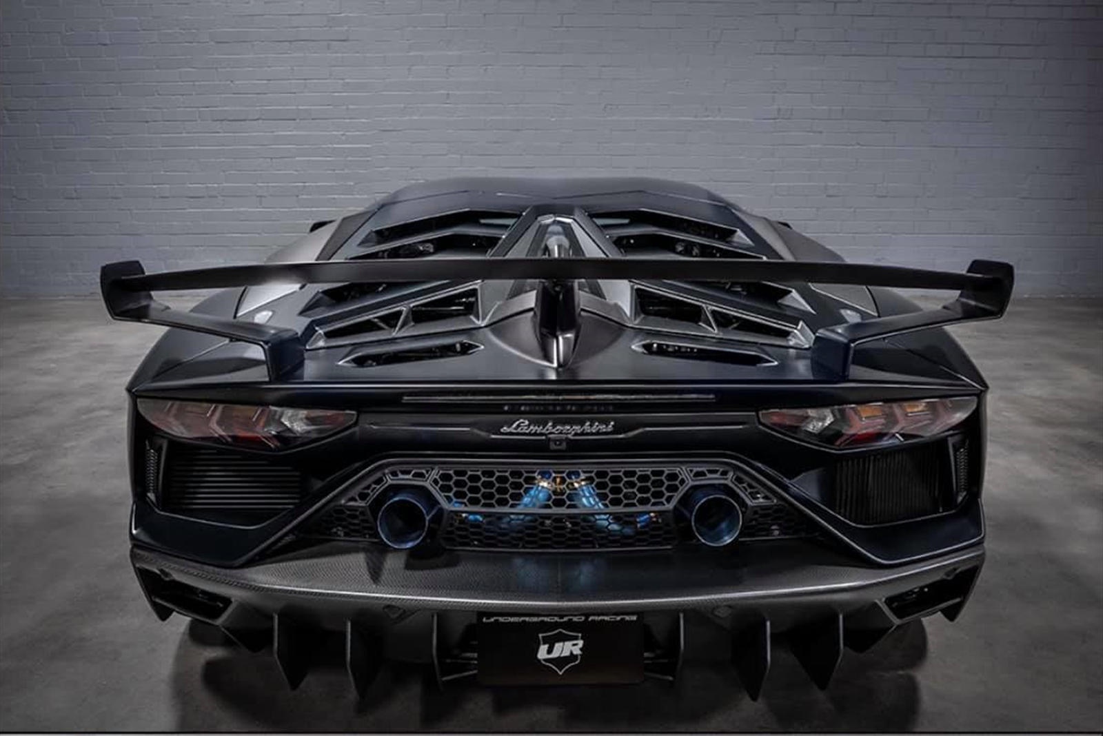 Lamborghini Aventador SVJ do tang ap manh 2.000 ma luc anh 7