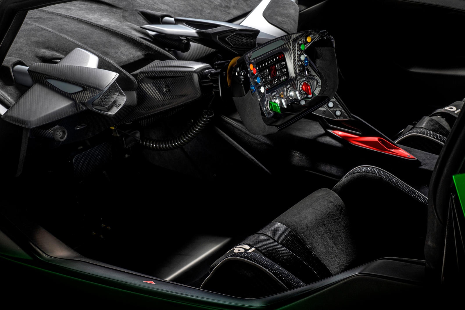 Siêu xe Lamborghini Essenza SCV12 hoàn thành thử nghiệm trên đường đua ảnh 10 Sieu xe Lamborghini Essenza SCV12 hoan thanh thu nghiem tren duong dua anh 10