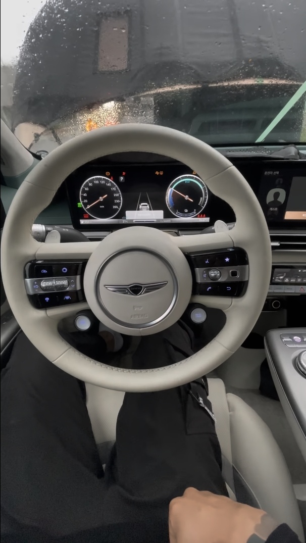 Lộ thiết kế nội thất Genesis GV60 ảnh 1 Lo thiet ke noi that Genesis GV60 anh 1