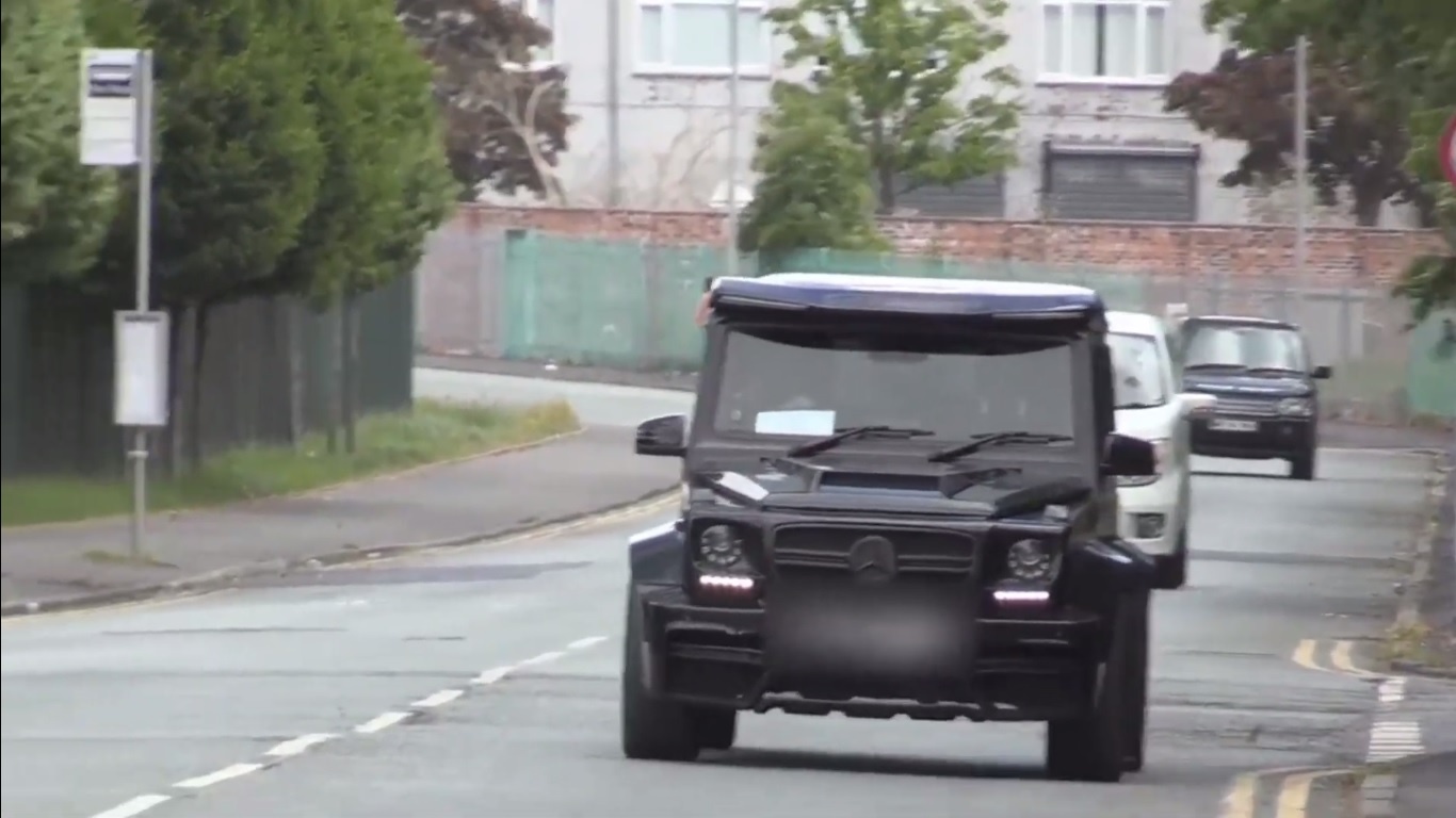 Tien dao Duc lep ve hon tien dao Phap o muc do choi xe anh 26