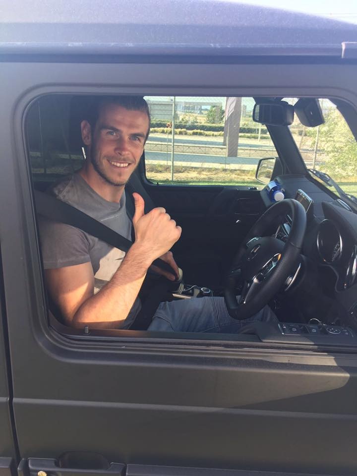 Gareth Bale bo choi sieu xe vi chan thuong anh 11