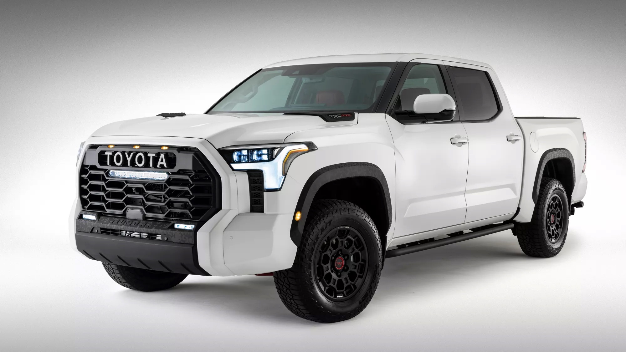 Toyota bat ngo cong bo hinh anh cua Tundra 2022 hinh anh