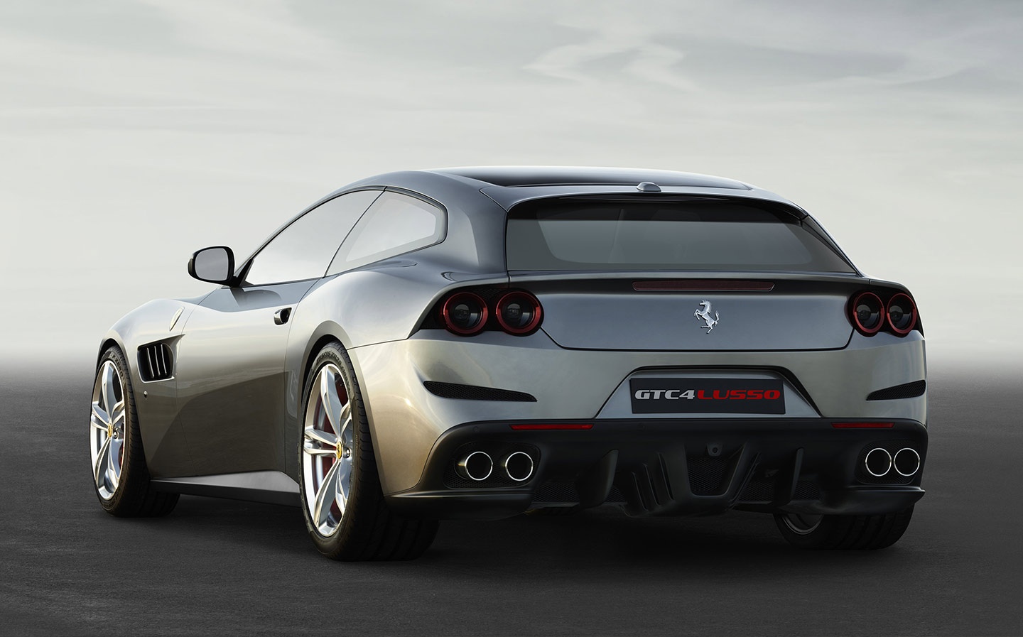 Nhung sieu xe Italy cua Gareth Bale anh 7