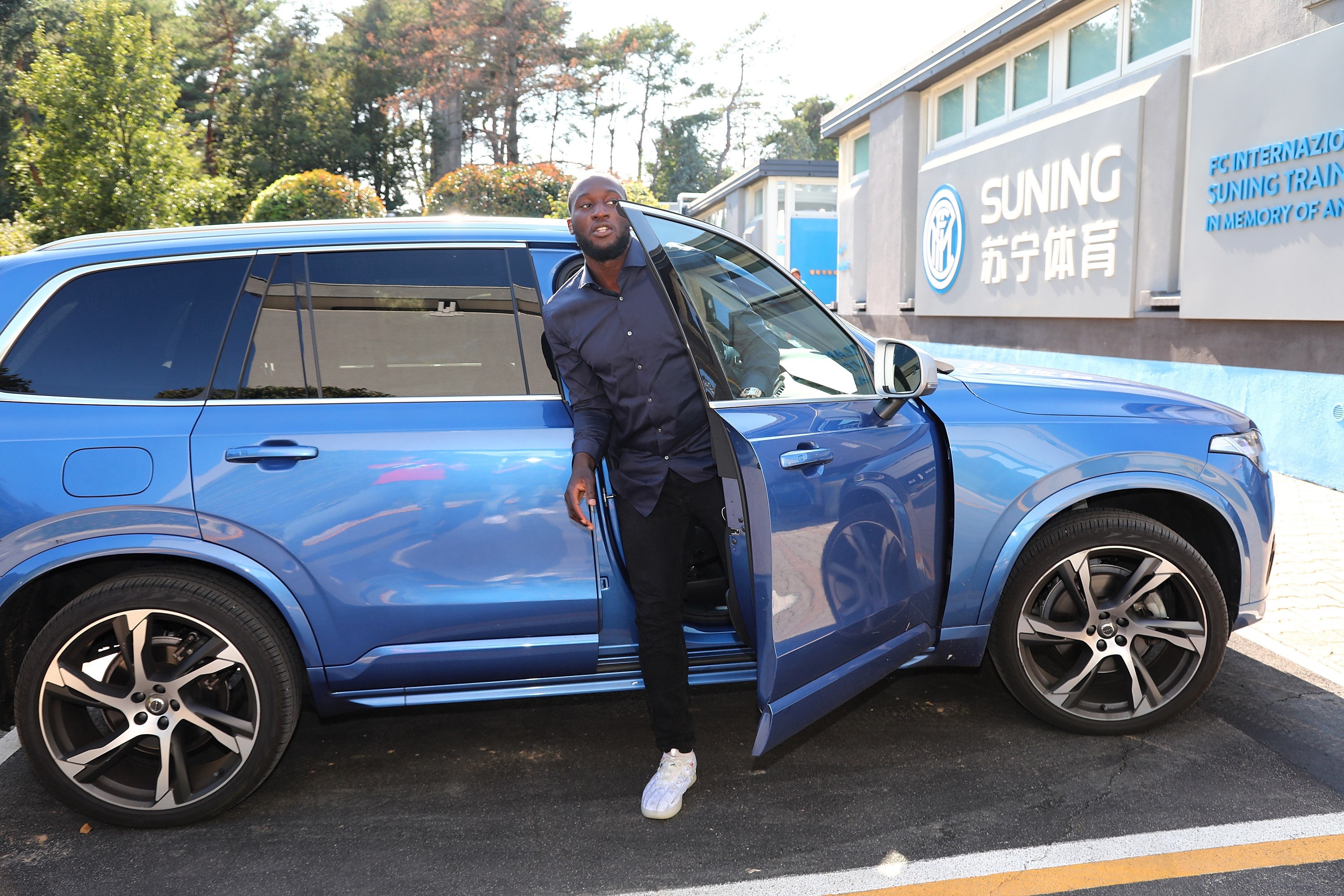 Dan xe trieu USD cua Romelu Lukaku anh 10