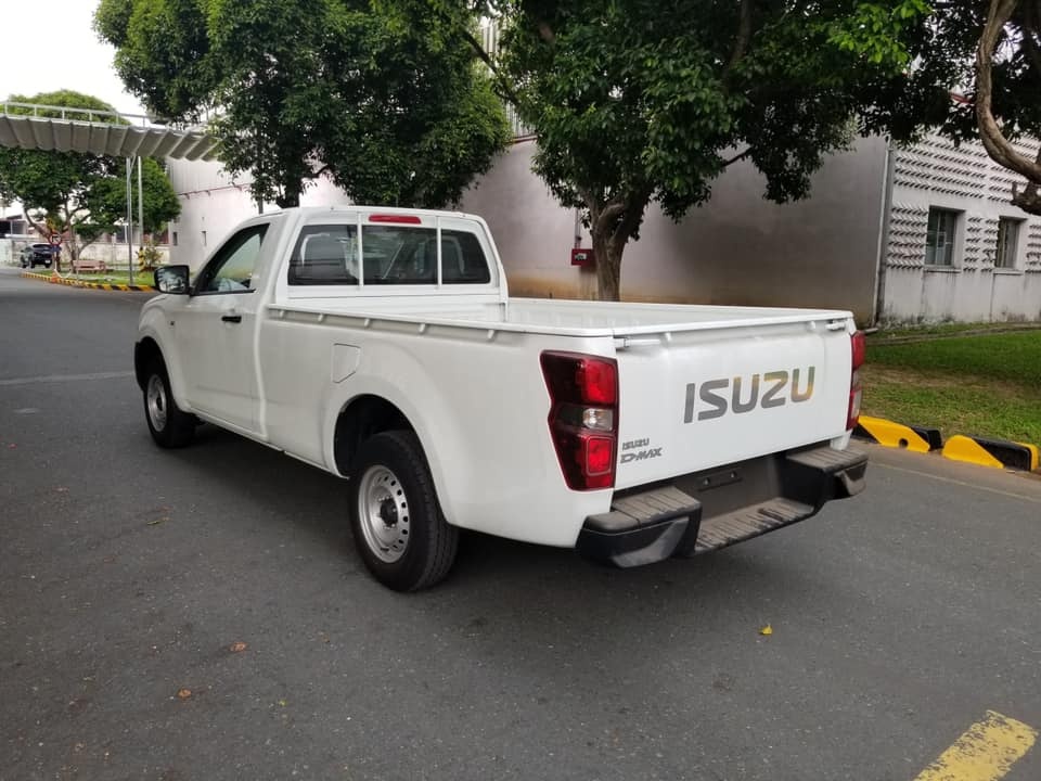 3 mau xe binh dan vua ra mat trong thang 6 anh 8