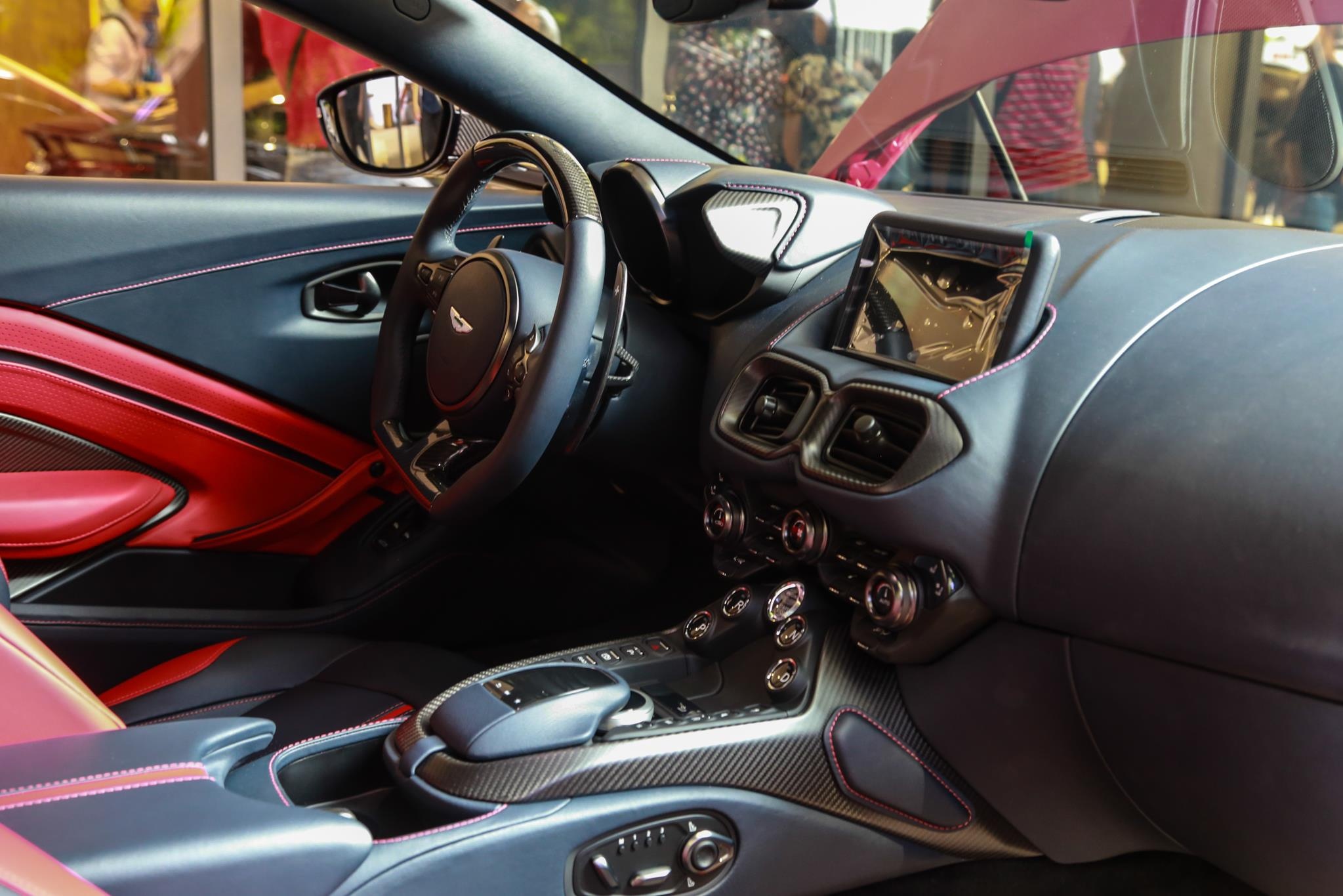 Nhung mau xe doi thu giua Anh va Duc anh 3