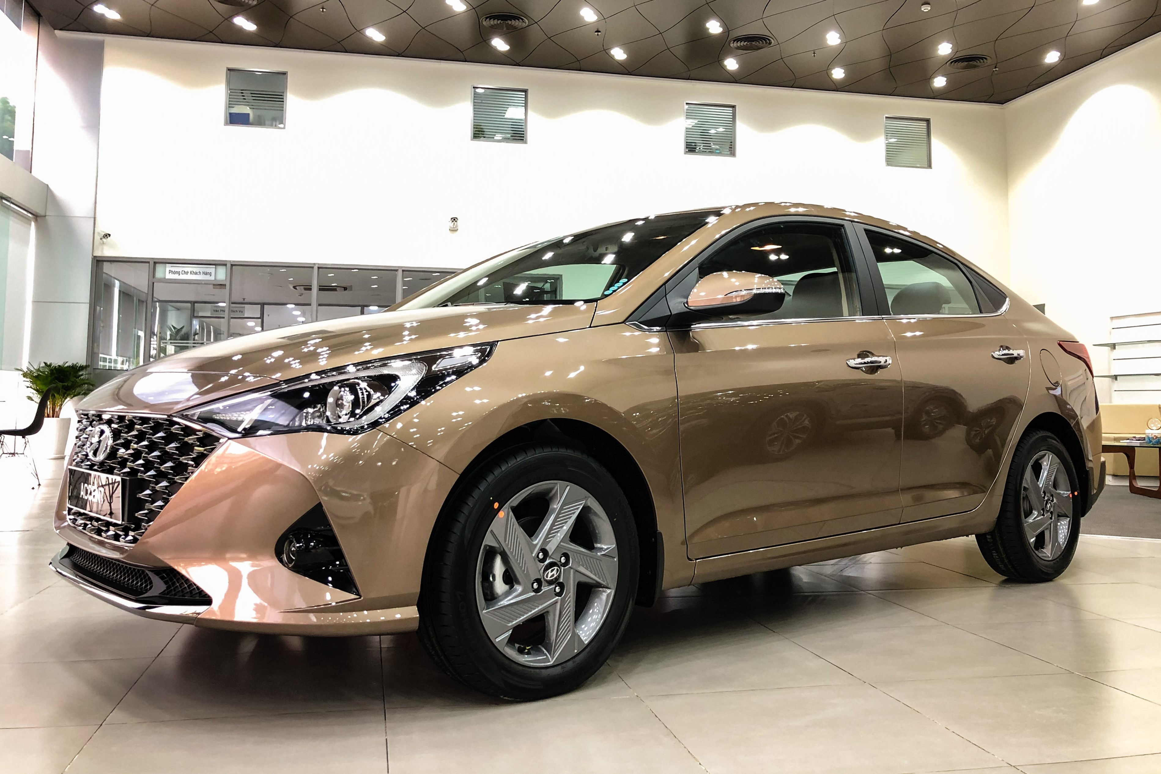 Những mẫu sedan hạng B có nội thất rộng rãi ảnh 13 Nhung mau sedan hang B co noi that rong rai anh 13