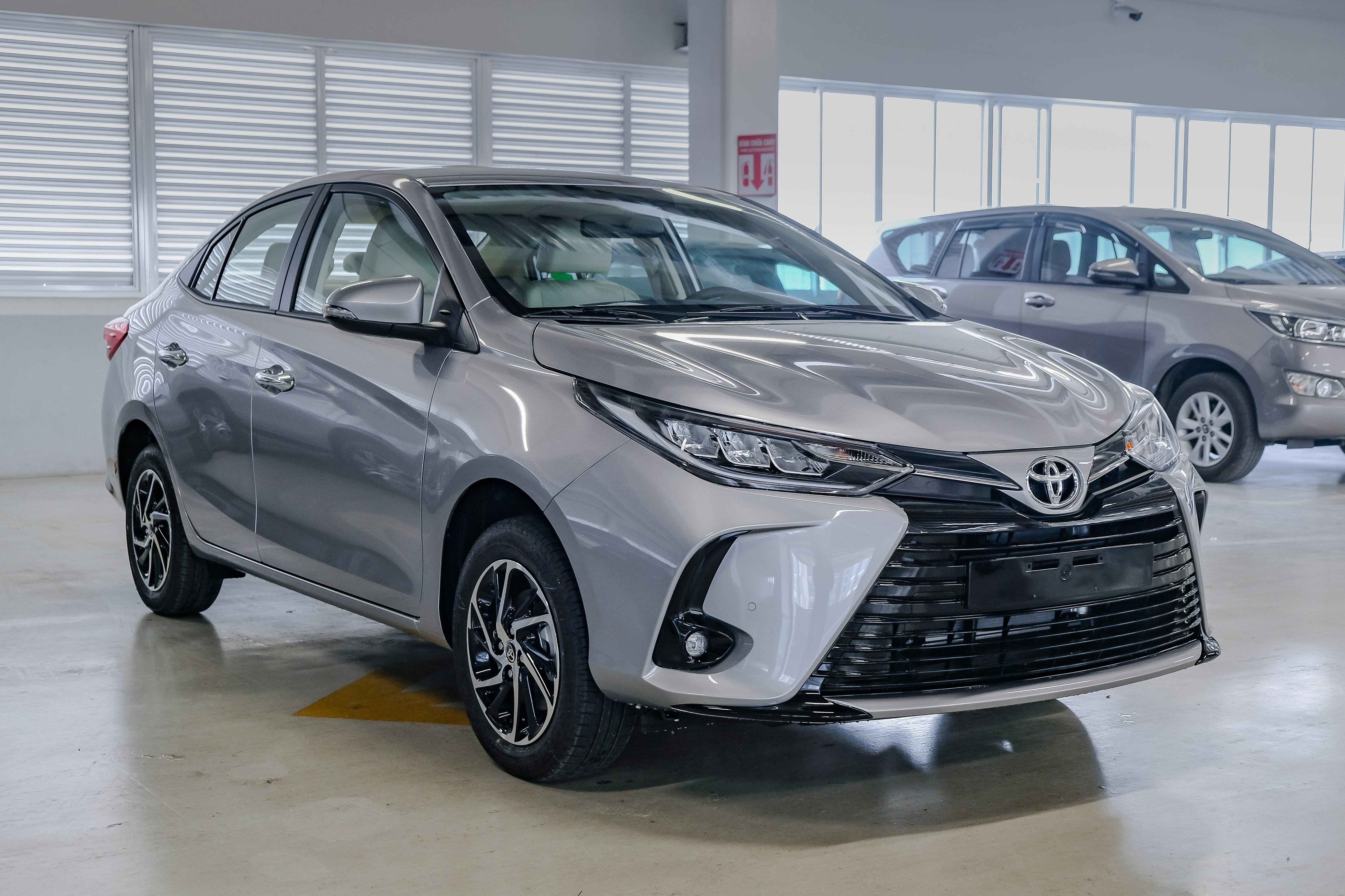 Những mẫu sedan hạng B có nội thất rộng rãi ảnh 6 Nhung mau sedan hang B co noi that rong rai anh 6