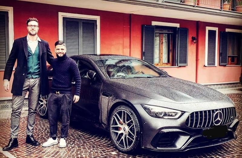 Dàn siêu xe Italy của Lorenzo Insigne ảnh 8 Dan sieu xe Italy cua Lorenzo Insigne anh 8