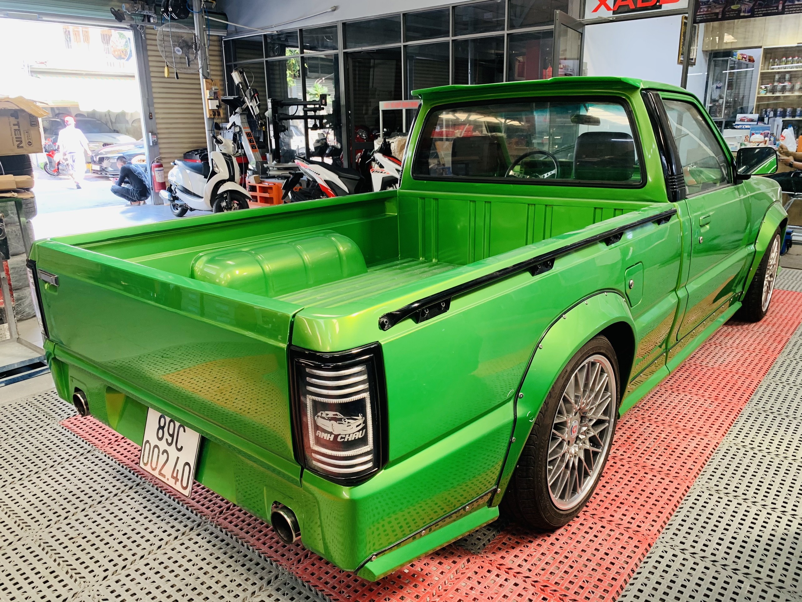 Mẫu bán tải Mazda 30 năm tuổi được độ JDM ảnh 14 Mau ban tai Mazda 30 nam tuoi duoc do JDM anh 14