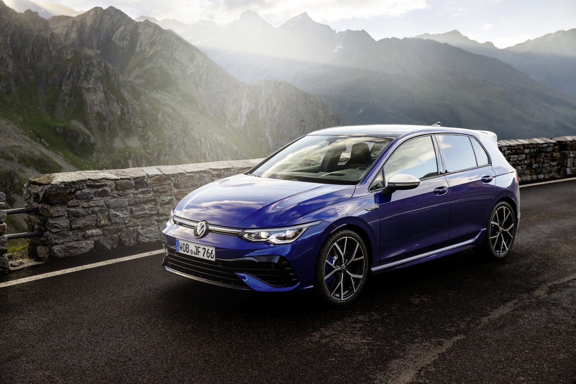 10 mau xe ban chay nhat chau Au anh 1