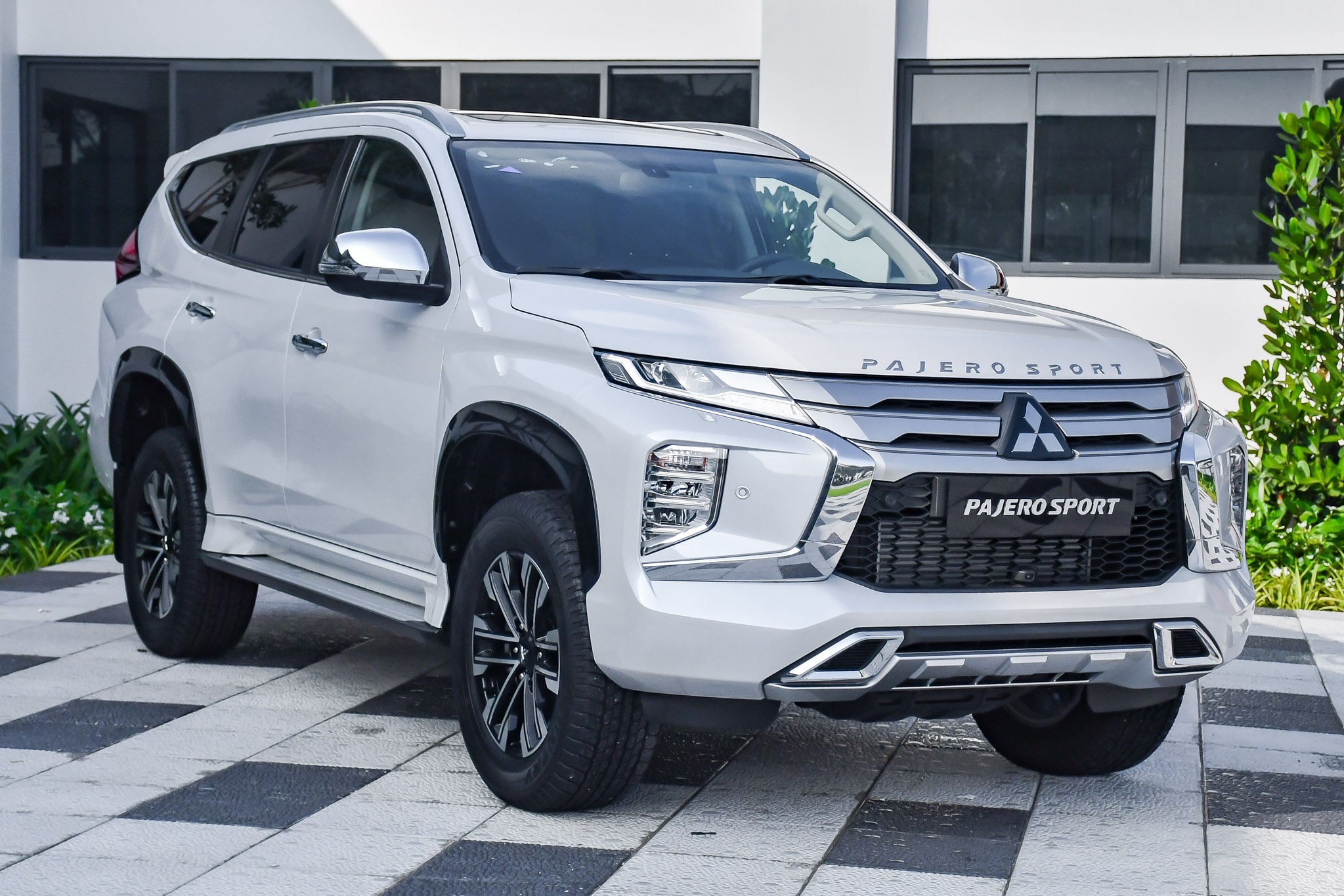Giá lăn bánh những mẫu SUV vừa được giảm giá trong tháng 7 ảnh 6 Gia lan banh nhung mau SUV vua duoc giam gia trong thang 7 anh 6