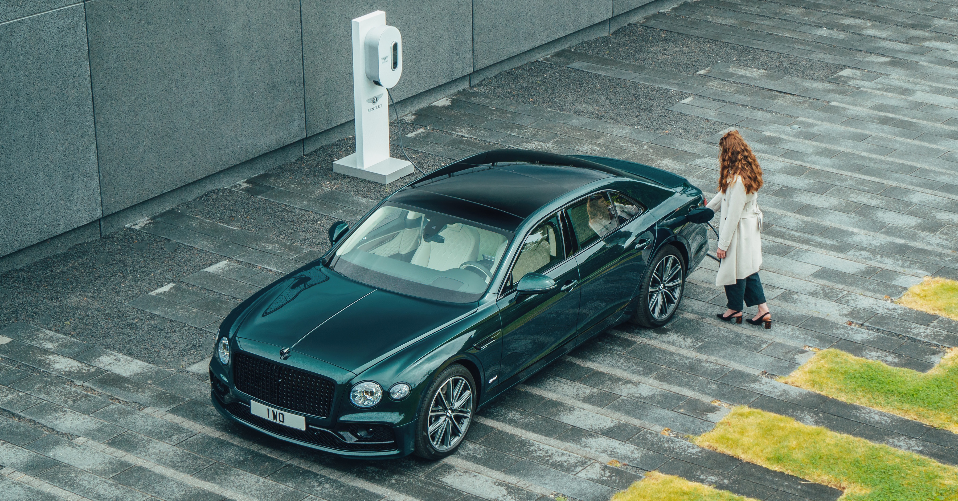 Bentley Flying Spur Hybrid ra mat anh 8