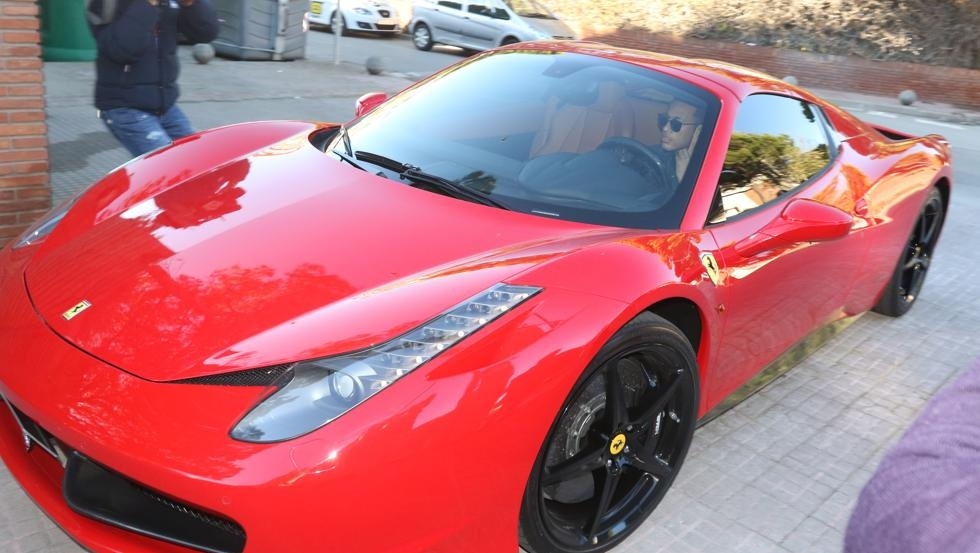 Dan sieu xe cua Neymar va Messi anh 14