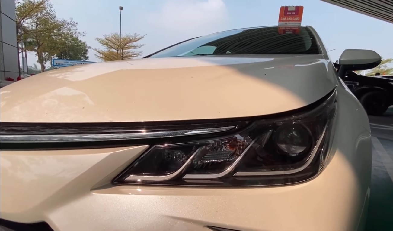 Toyota Corolla Altis 2021 đầu tiên về Việt Nam ảnh 3 Toyota Corolla Altis 2021 dau tien ve Viet Nam anh 3