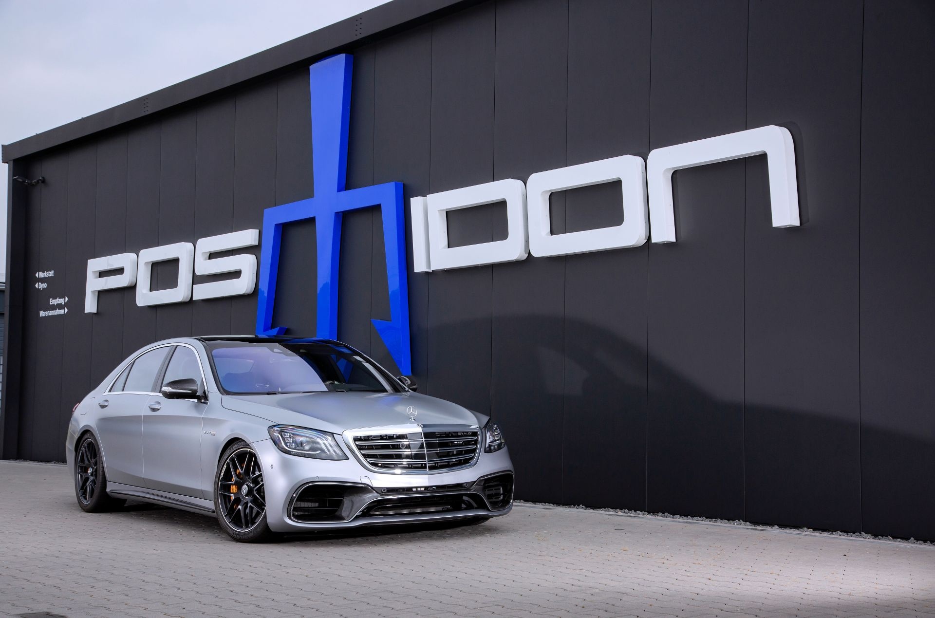 Bản độ Mercedes-AMG S 63 mạnh 927 mã lực ảnh 6 Ban do Mercedes-AMG S 63 manh 927 ma luc anh 6
