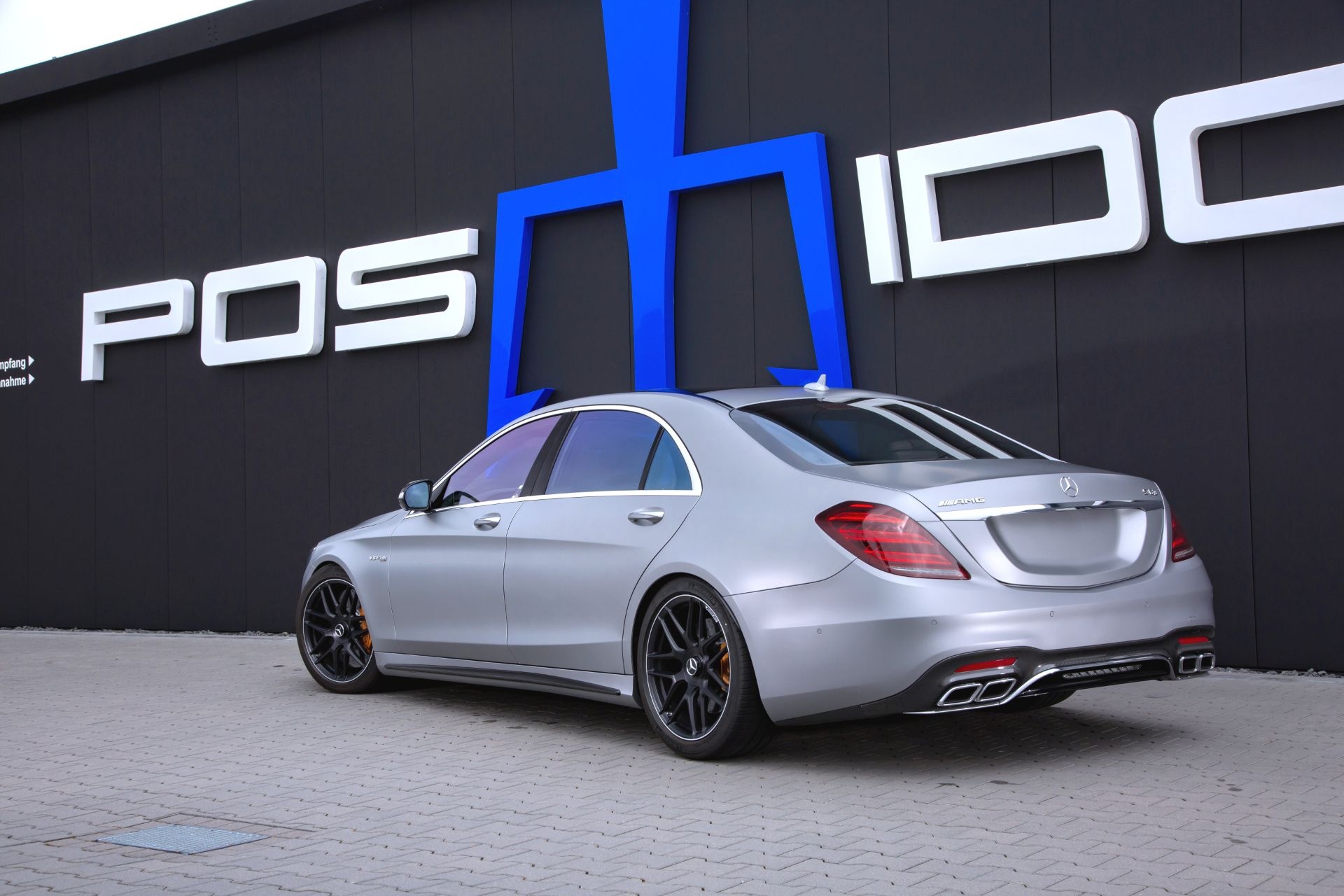 Bản độ Mercedes-AMG S 63 mạnh 927 mã lực ảnh 11 Ban do Mercedes-AMG S 63 manh 927 ma luc anh 11