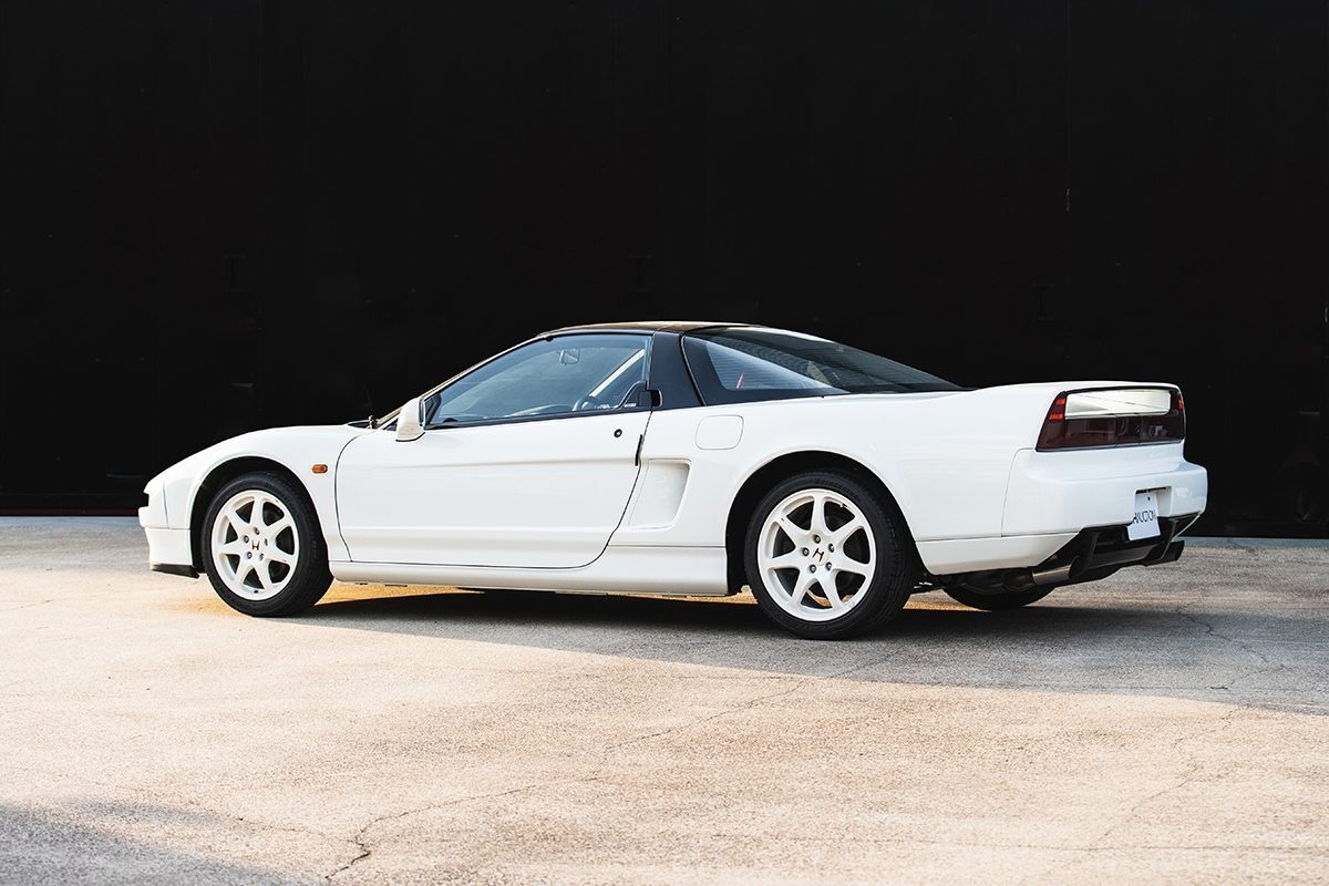 Honda NSX-R doi 2002 duoc rao ban gia tu 408.000 USD anh 9