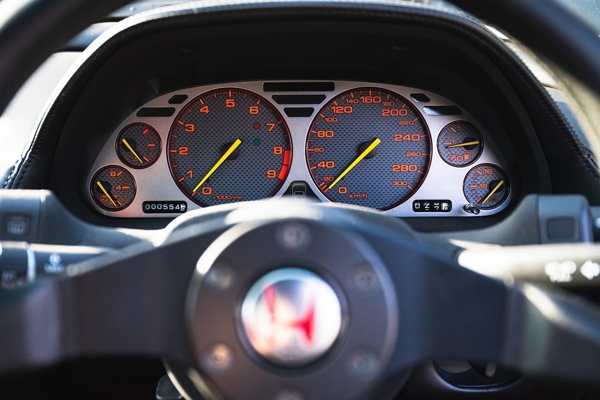 Honda NSX-R doi 2002 duoc rao ban gia tu 408.000 USD anh 10