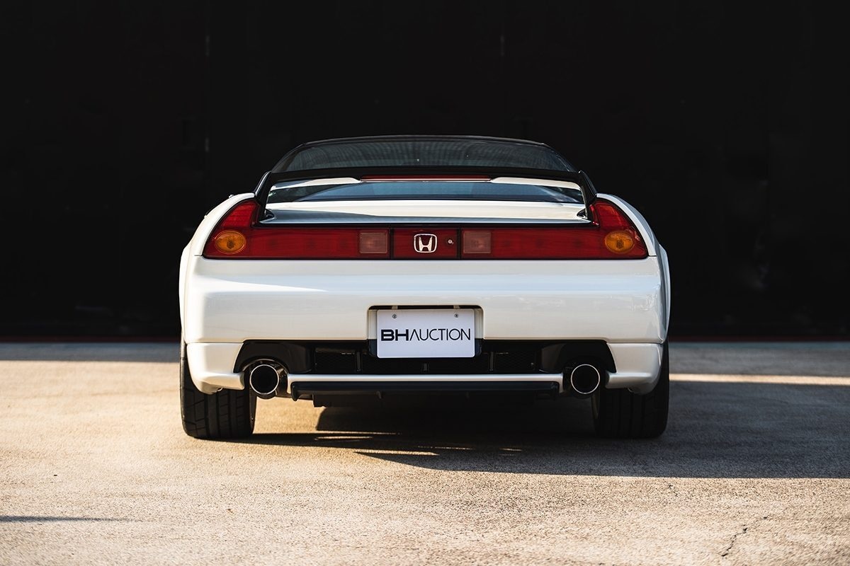 Honda NSX-R doi 2002 duoc rao ban gia tu 408.000 USD anh 8