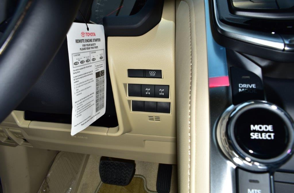 Chi tiết Toyota Land Cruiser 2022 bản cao cấp nhất ảnh 14 Chi tiet Toyota Land Cruiser 2022 ban cao cap nhat anh 14