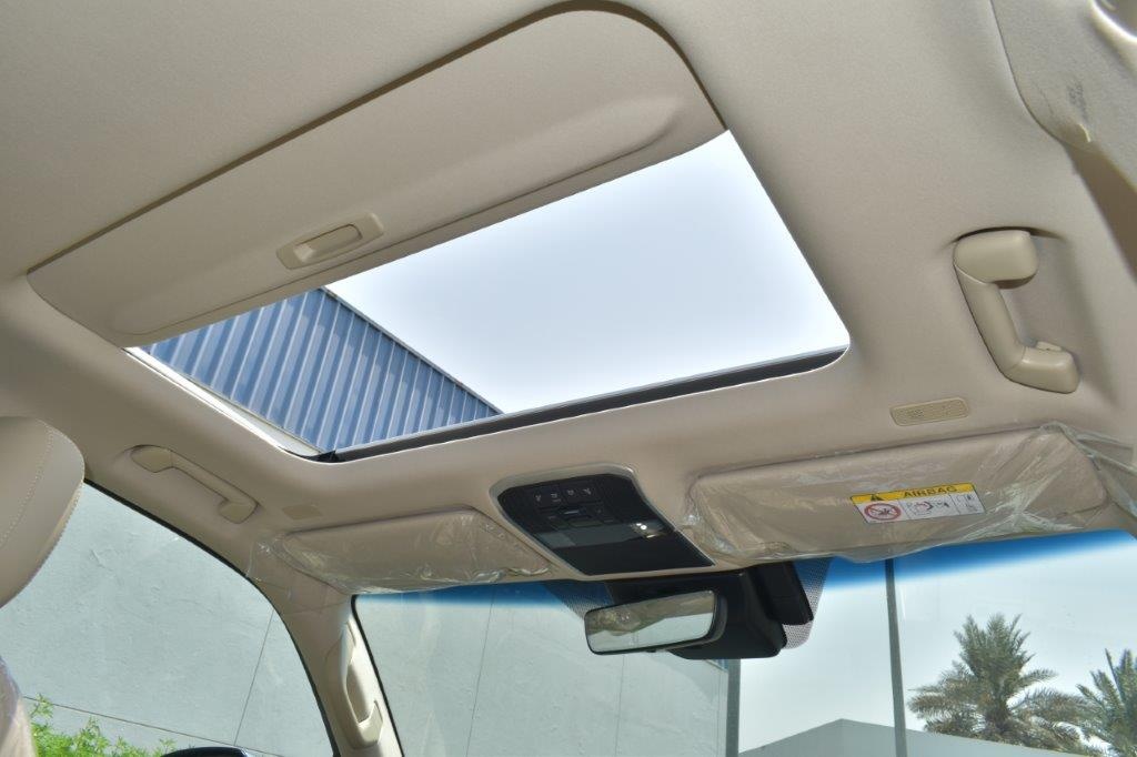 Chi tiết Toyota Land Cruiser 2022 bản cao cấp nhất ảnh 12 Chi tiet Toyota Land Cruiser 2022 ban cao cap nhat anh 12