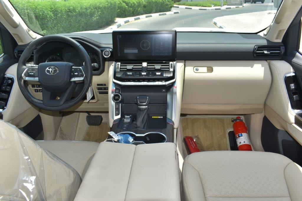 Chi tiet Toyota Land Cruiser 2022 ban cao cap nhat anh 8