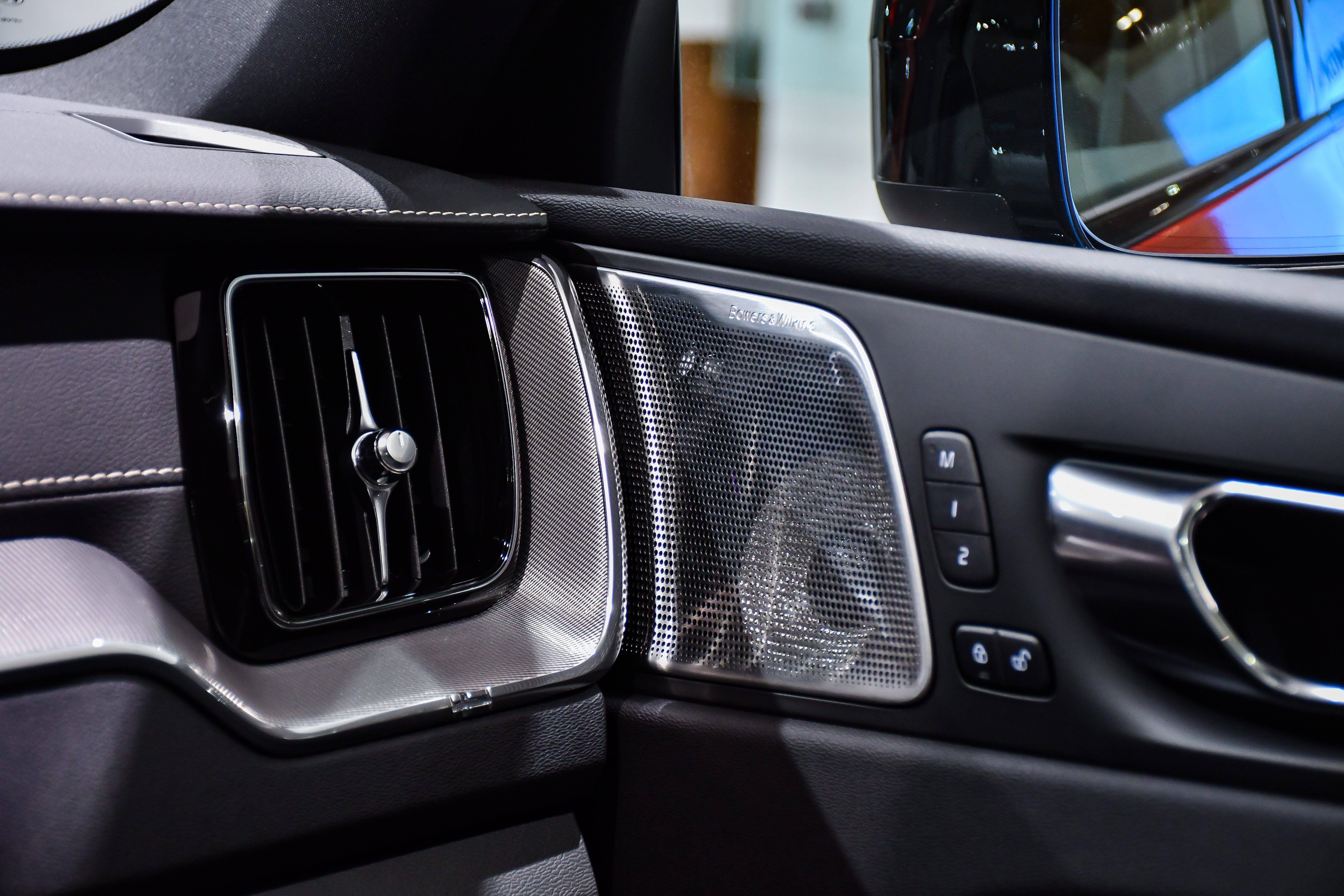 10 mẫu SUV có nội thất đẹp nhất 2021 ảnh 35 10 mau SUV co noi that dep nhat 2021 anh 35