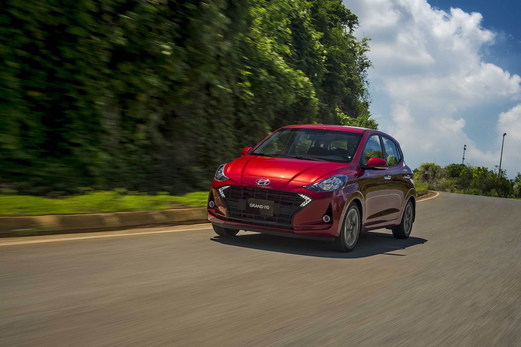 Hyundai Grand i10 co gi moi de canh tranh trong phan khuc? anh 1